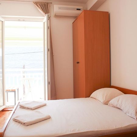 Apartments And Rooms Mato Неум Стая снимка