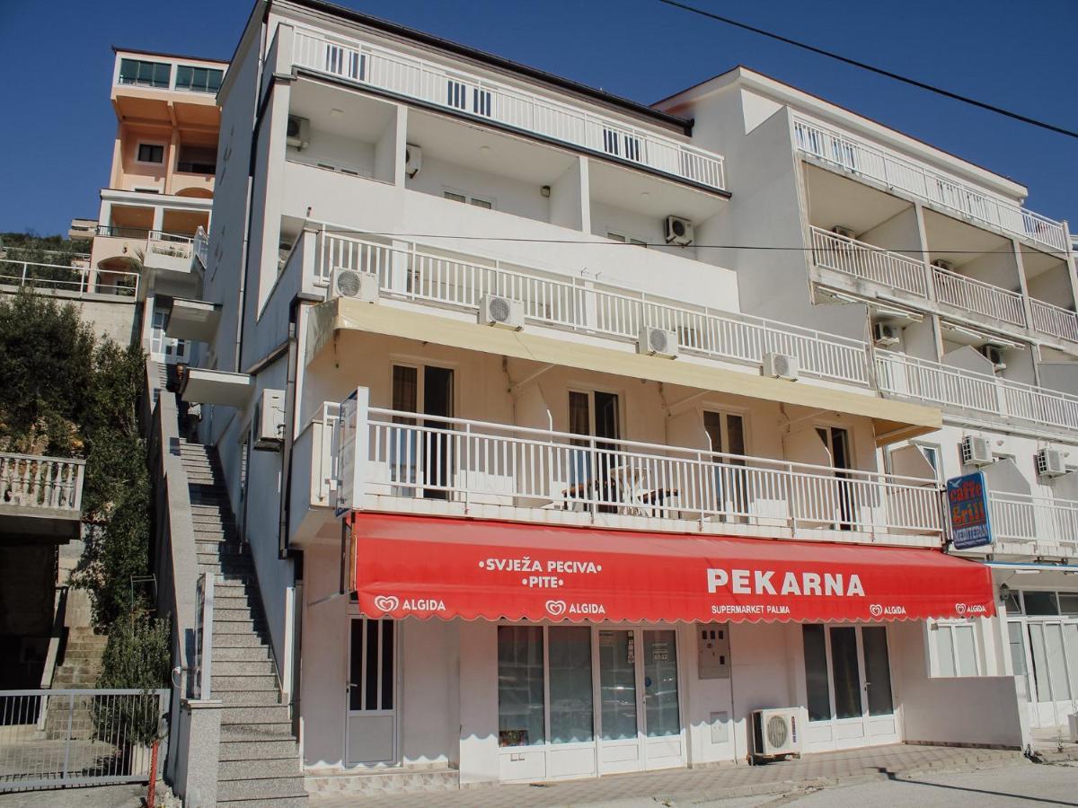 Apartments And Rooms Mato Неум Екстериор снимка