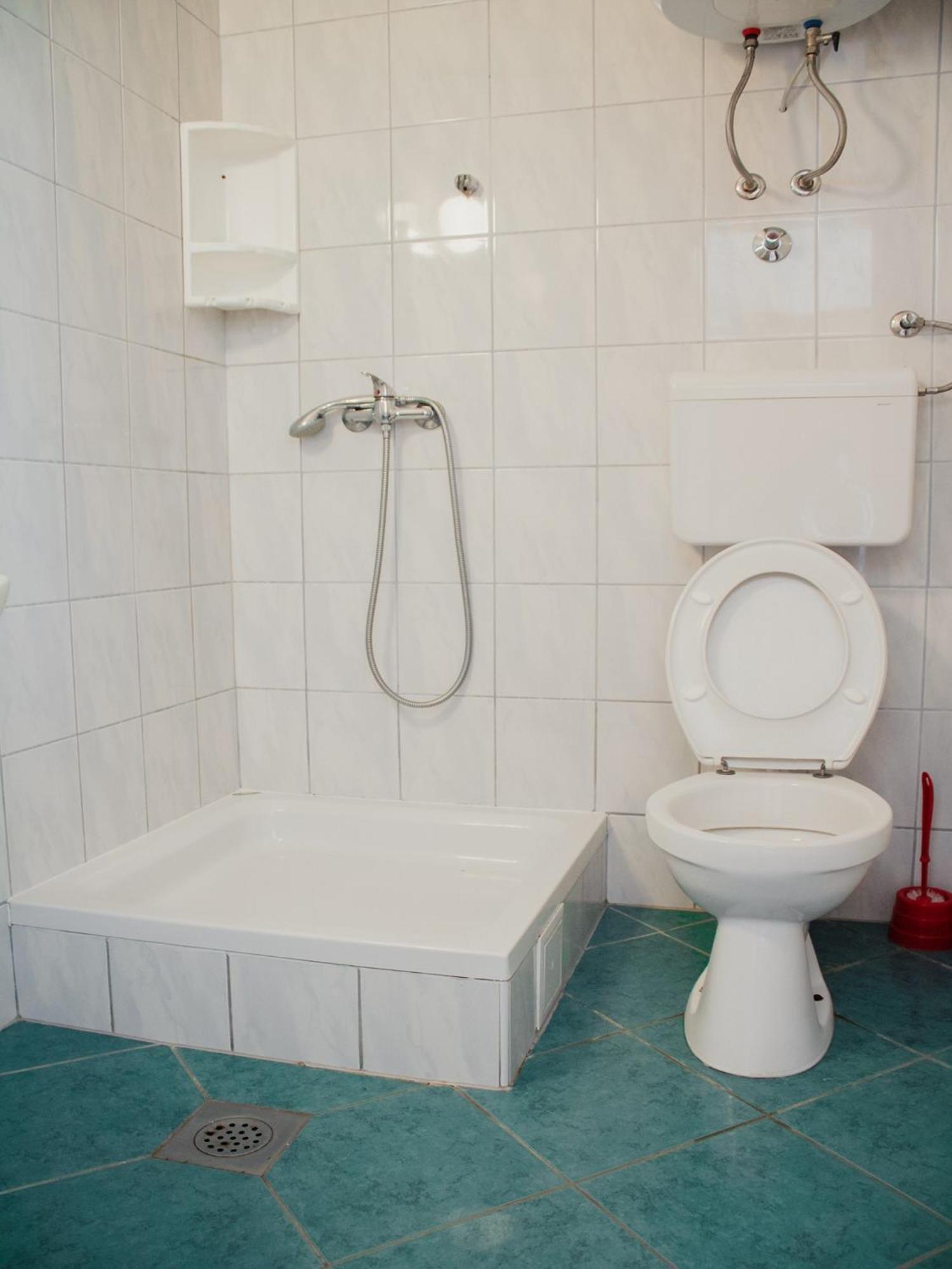 Apartments And Rooms Mato Неум Стая снимка